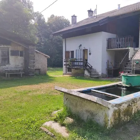 Casa Nella Natura 度假居 比利亚尔帕若萨